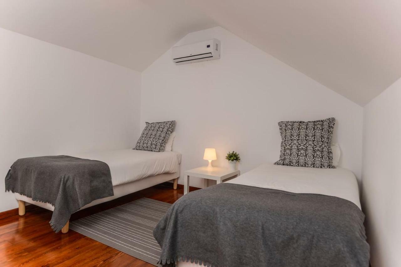 Seaside Family Townhouse - 100M From The Sea! Apartment Cascais Ngoại thất bức ảnh